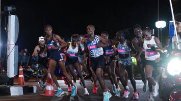 BIB: 625
                            <button type="button" onclick="openModal(23004820)" class="btn btn-primary btn-sm float-right btn-popup" data-toggle="modal" data-target=".modal-high-quality">
                        <i class="fas fa-shopping-cart"></i> Add to Cart
                    </button>
                                            <button type="button" onclick="isThisMe(23004820, true)" class="btn btn-success btn-sm float-right btn-popup btn-isme hidden" data-toggle="tooltip" data-placement="bottom" title="นี่คือรูปของคุณใช่ไหม คลิกที่นี่เพื่อเอาเข้าอัลบั้ม">
                        <i class="fas fa-plus"></i> Add to album
                    </button>
                    <button type="button" onclick="isThisMe(23004820, false)" class="btn btn-warning btn-sm float-right btn-popup btn-isnotme hidden">
                        <i class="fas fa-ban"></i> Remove from album
                    </button>